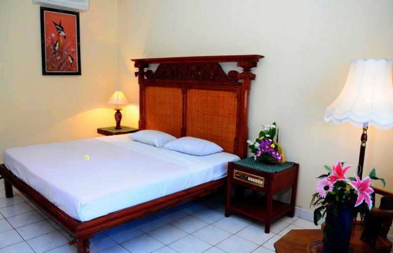 The Rishi Candidasa Beach Resort מראה חיצוני תמונה